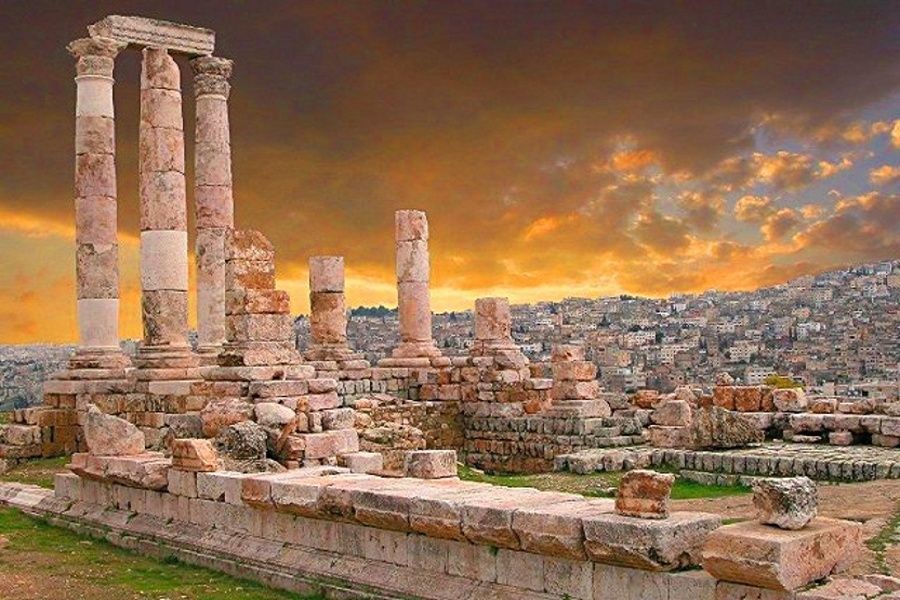 مدينة أم قيس الأثرية