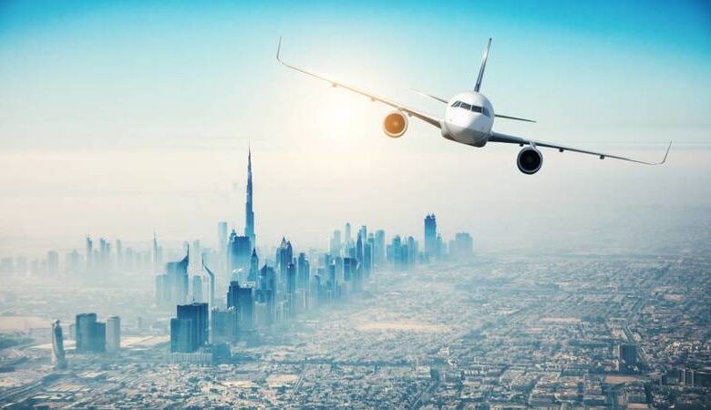 الطيران إلى دبي