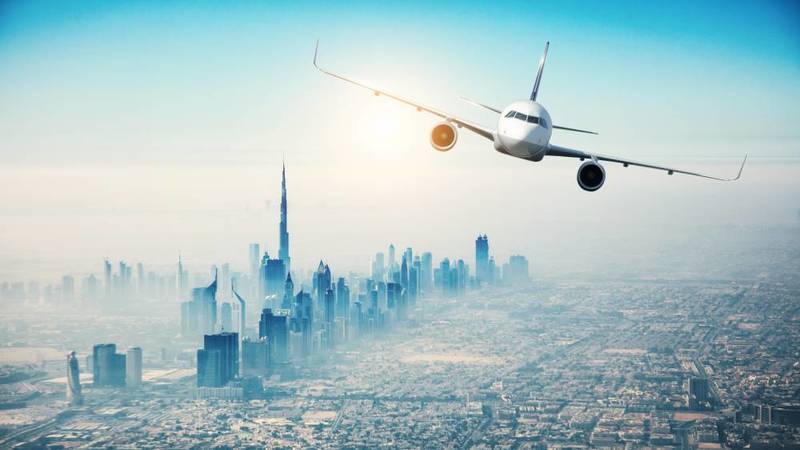 الطيران إلى دبي