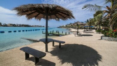 شاطئ درة العروس