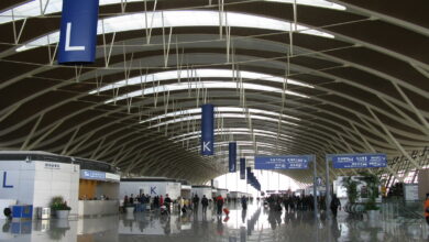 مطار لاسا كونغقار الدولي في الصين