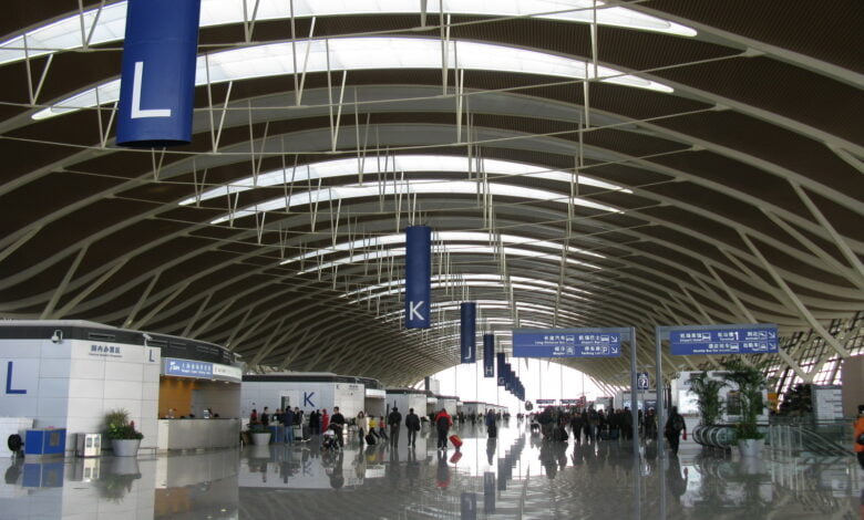 مطار لاسا كونغقار الدولي في الصين