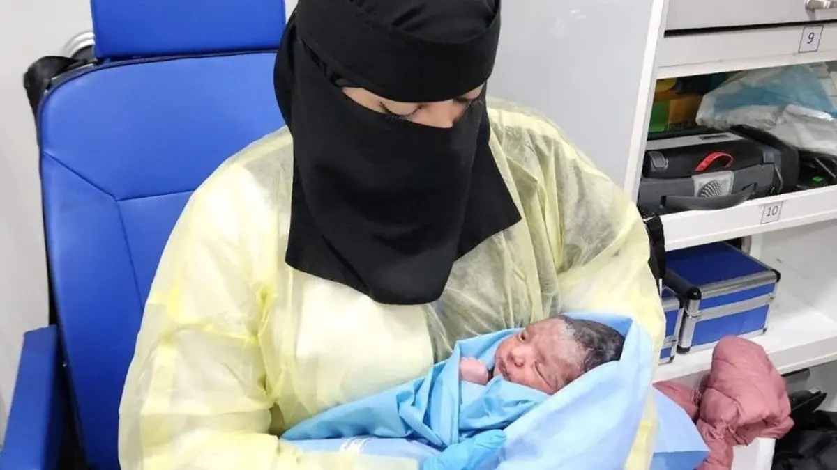 مسافرة بنغلاديشية