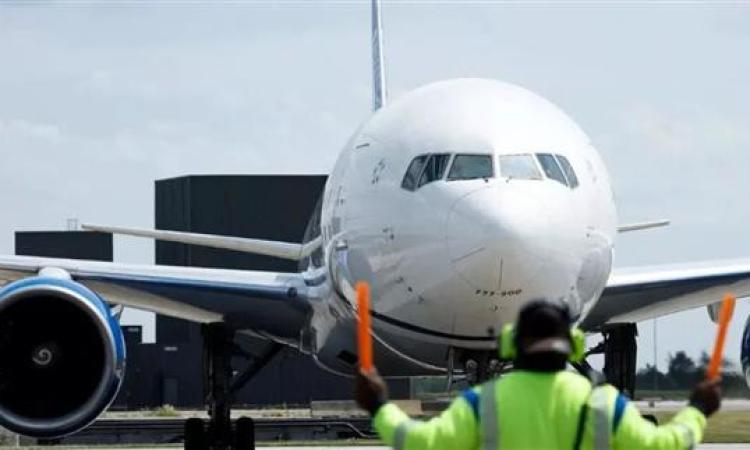 السلطات الفرنسية تحتجز طائرة