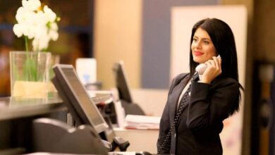 موظف استقبال