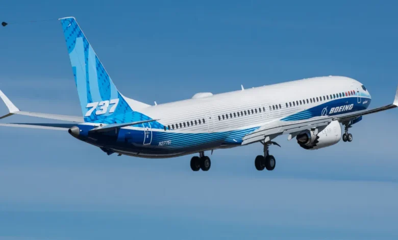 طراز بوينج 737-9