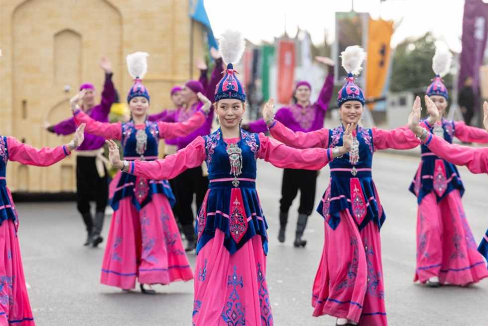 مهرجان قمم الدولي للفنون الأدائية الجبلية