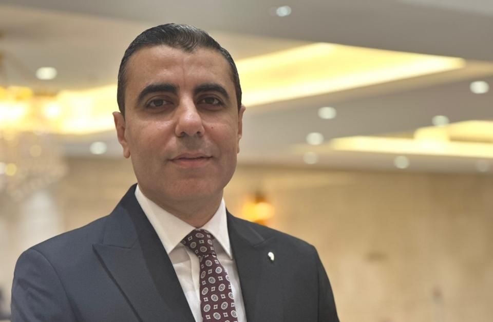 محمد عادل