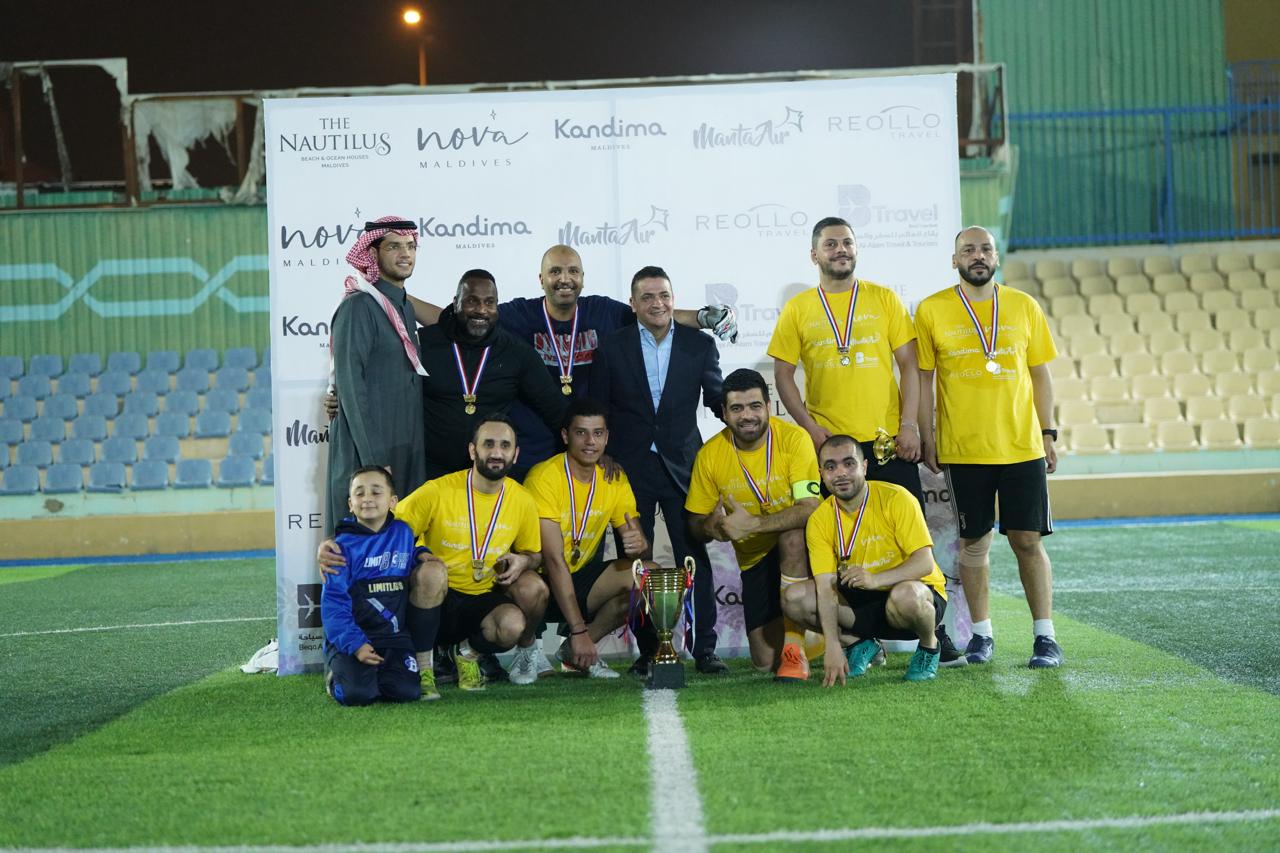 جانب من الدورة