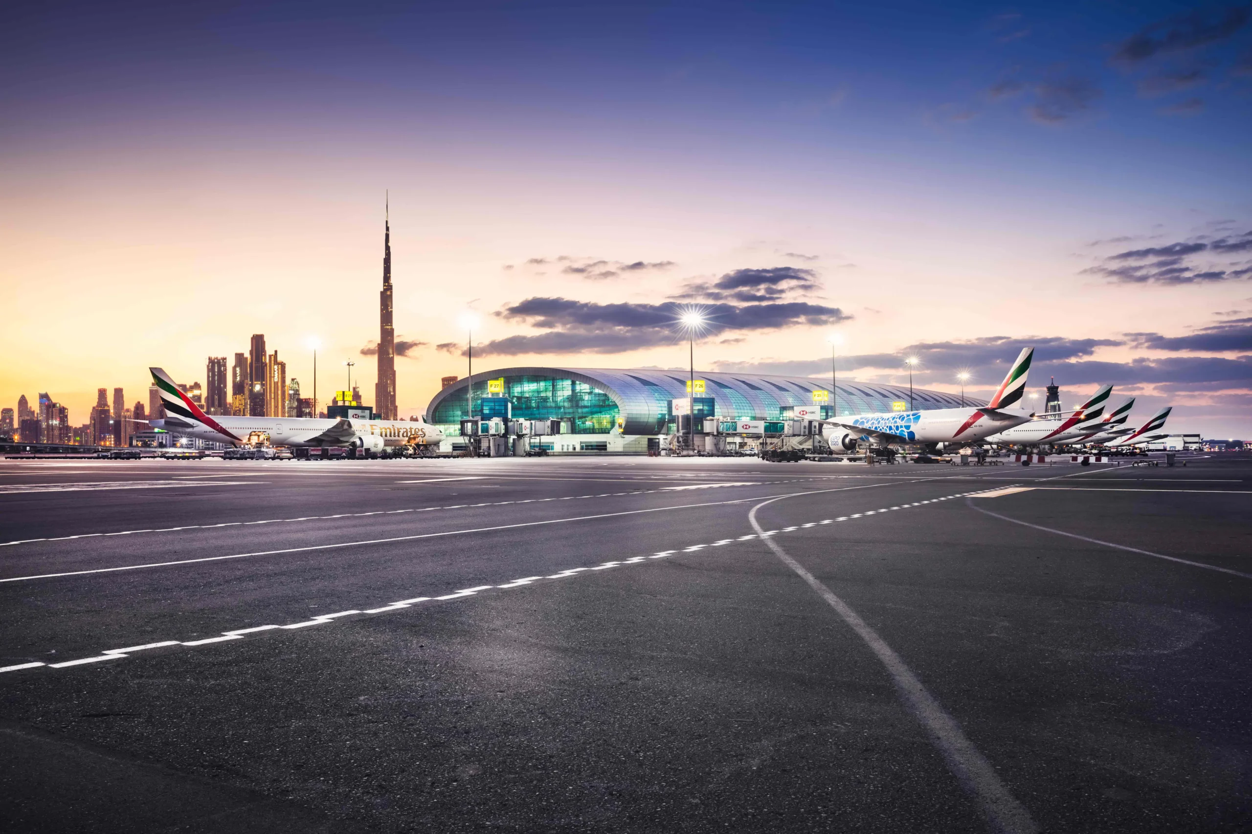 مطار دبي