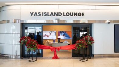 صالة الاستقبال العصرية لاونج جزيرة ياس