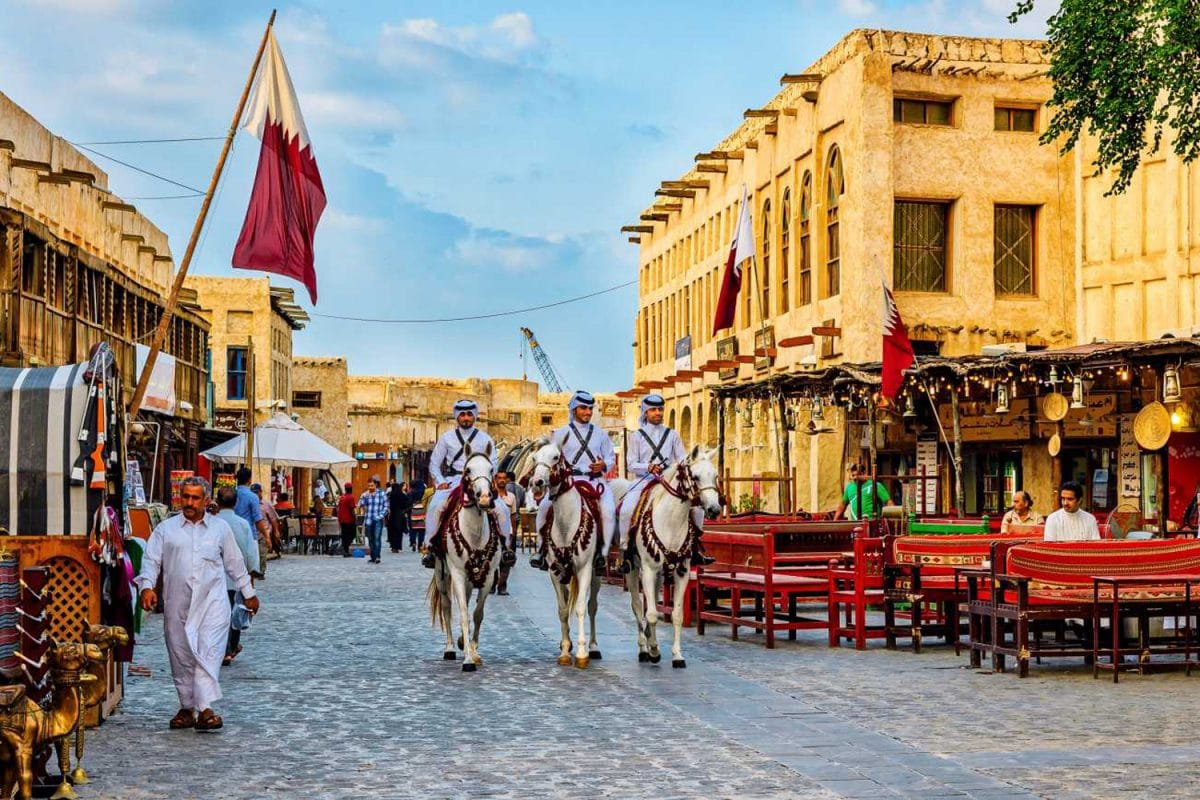 سوق واقف