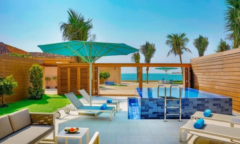 إنشاء جزر ومنتجعات