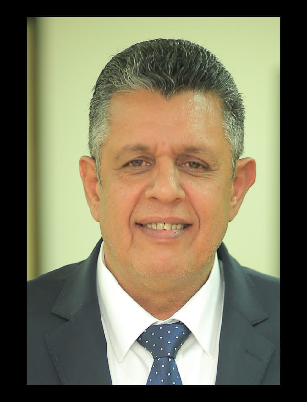 حازم خطاب