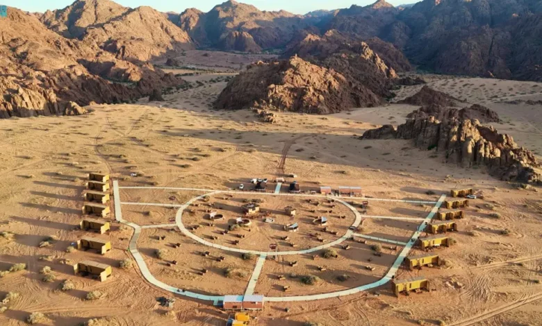 مخيم النايلات