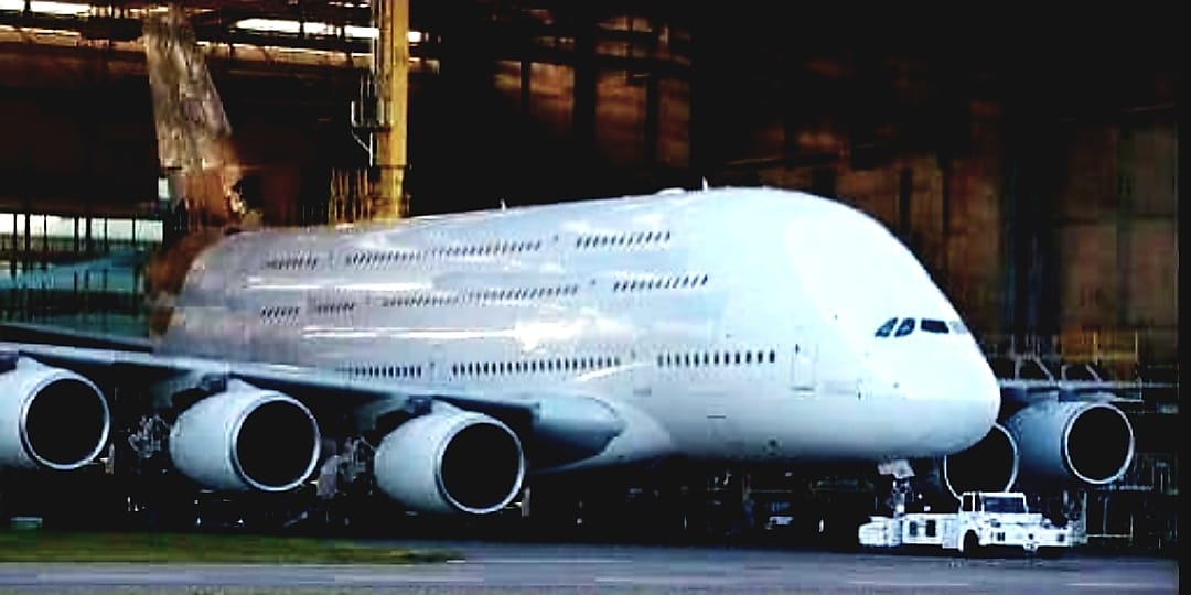 طائرة الإيرباص A-390