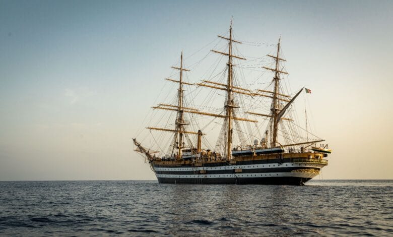 السفينة الشراعية "أميريجو فيسبوتشي"