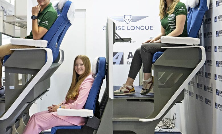 المقاعد ثنائية المستوى