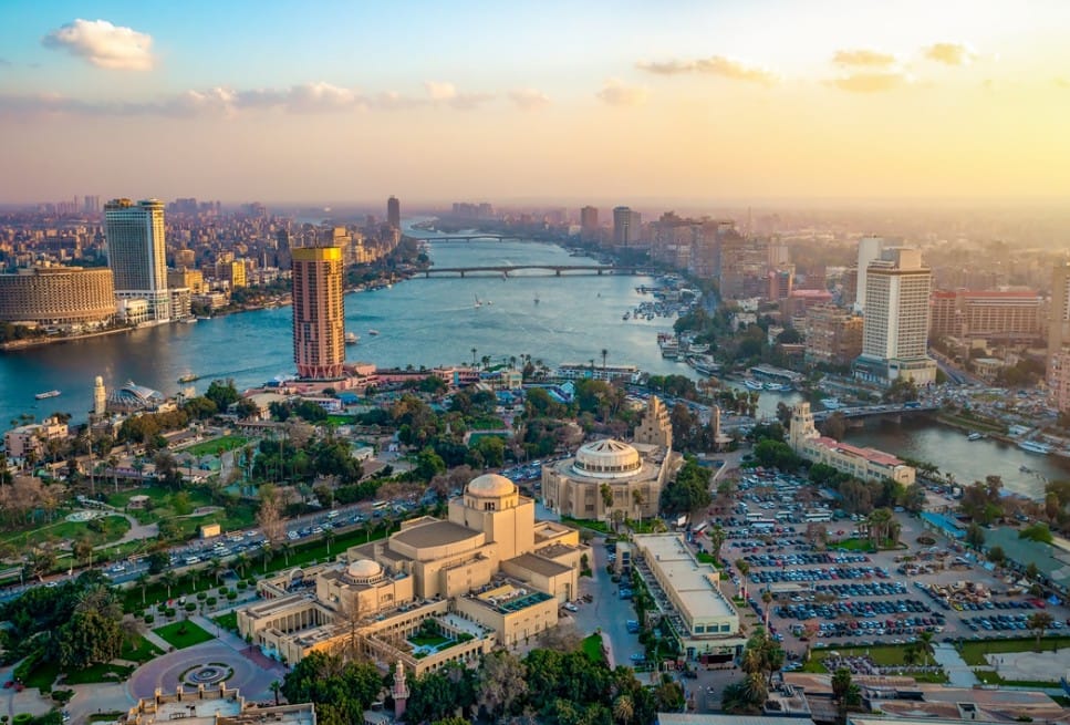 القاهرة