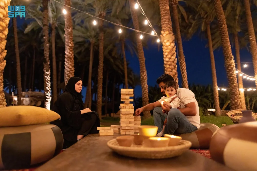 العُلا