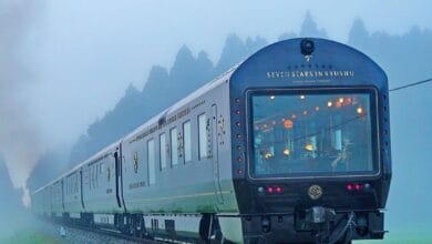 قطار "سبع نجوم في كيوشو"