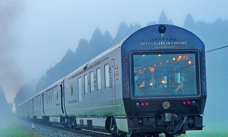 قطار "سبع نجوم في كيوشو"