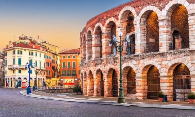 ساحة فيرونا