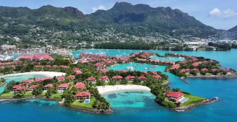 الجزر السياحية