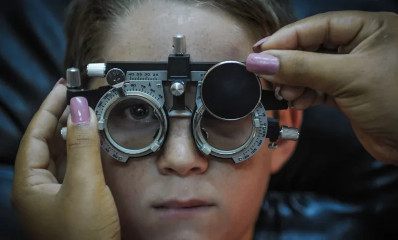 تقنية ثورية لتصحيح الإبصار دون جراحة