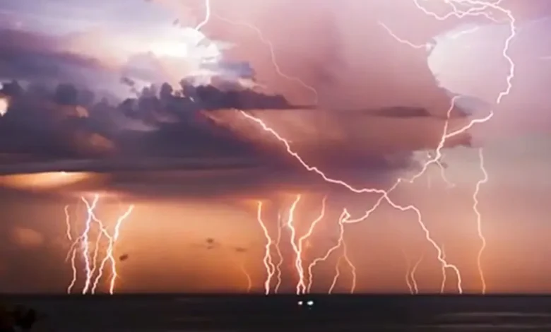 بحيرة ماراكايبو الفنزويلية