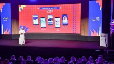 وزير الإعلام والثقافة ووزير الدولة لشؤون الشباب عبدالرحمن المطيري