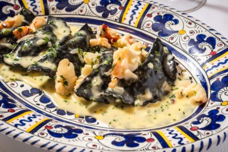 مطعم كاربوون الفاخر