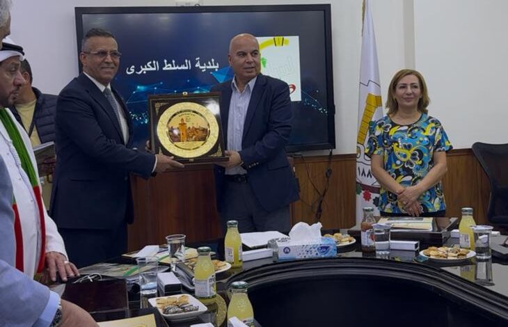 الدكتور صباح علال