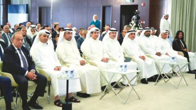 وزير الإعلام والثقافة ووزير الدولة لشؤون الشباب عبدالرحمن المطيري