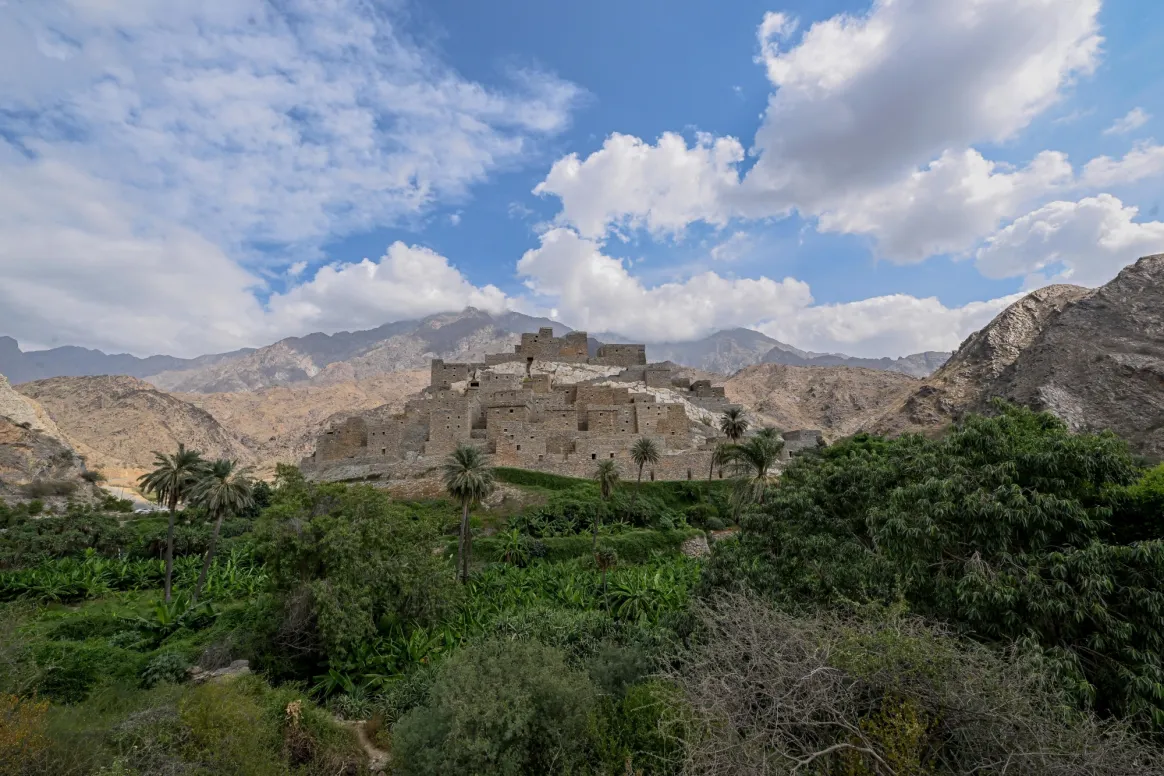 مباني الباحة