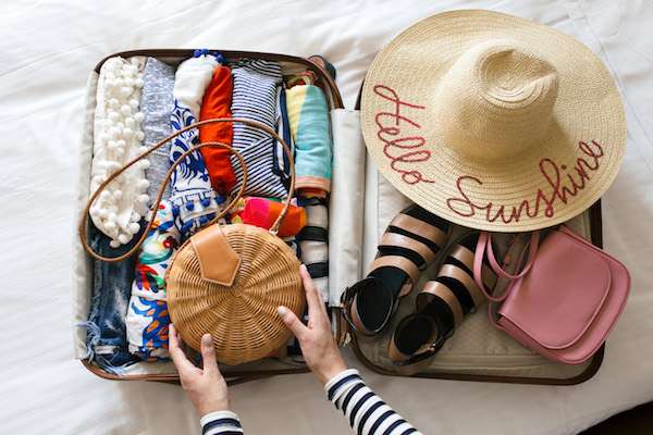 تجهيز حقيبة السفر