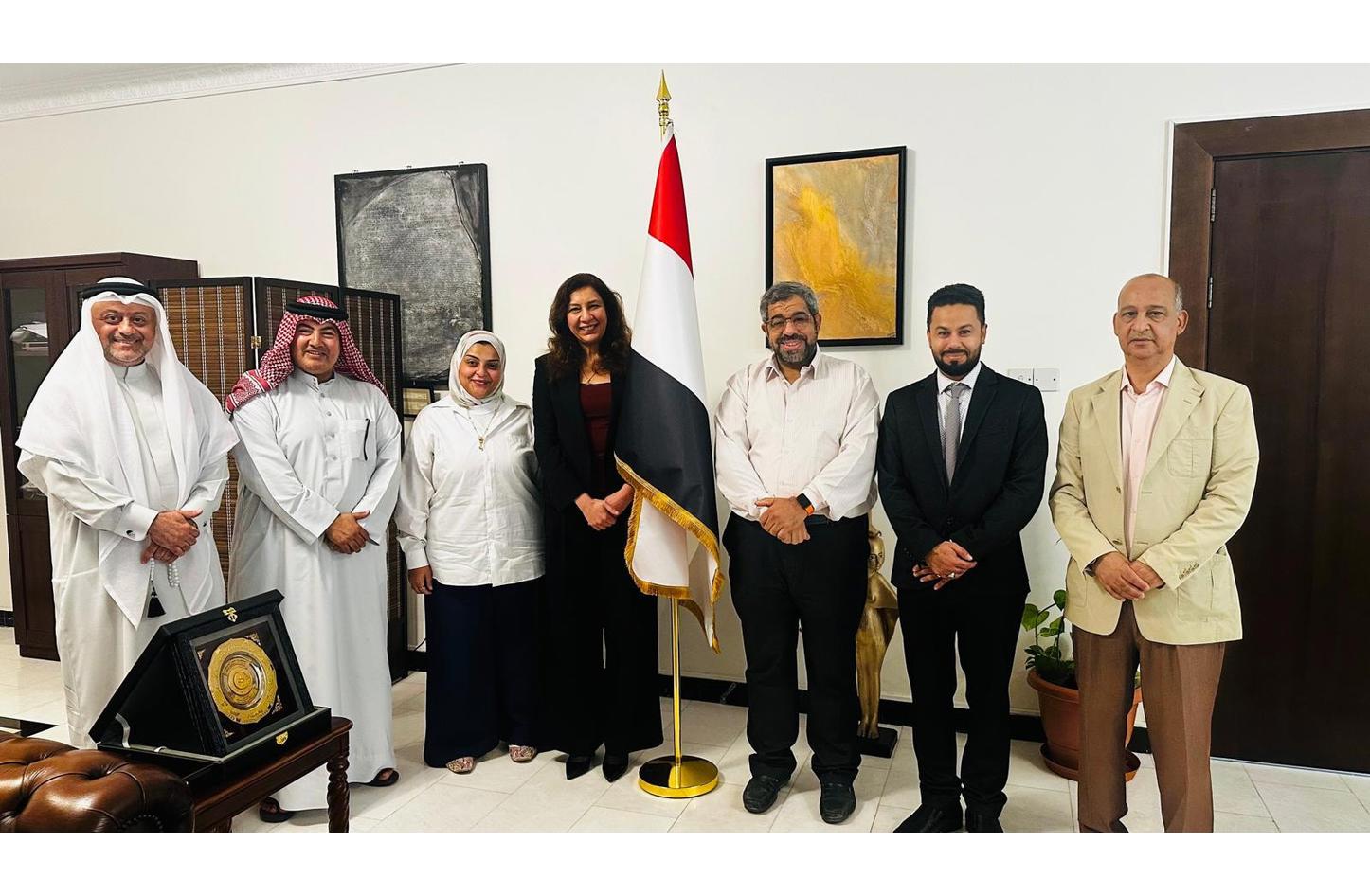 السفيرة المصرية في البحرين