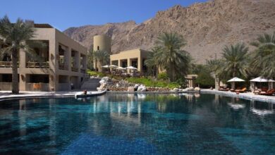 سيكس سينسيز زيغي باي