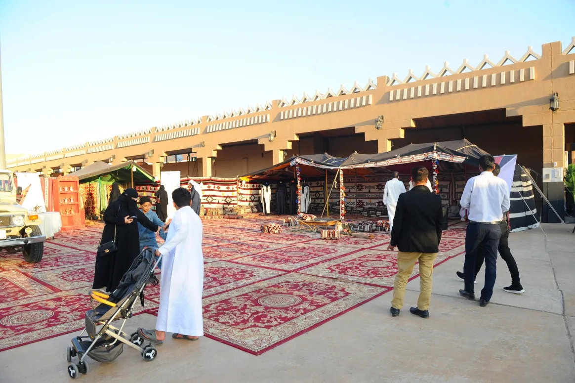 "الخيمة التراثية" تحيي أصالة نجران في مهرجان الرقش