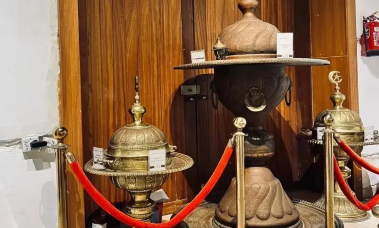 بعض الأواني التراثية في متحف الضيافة