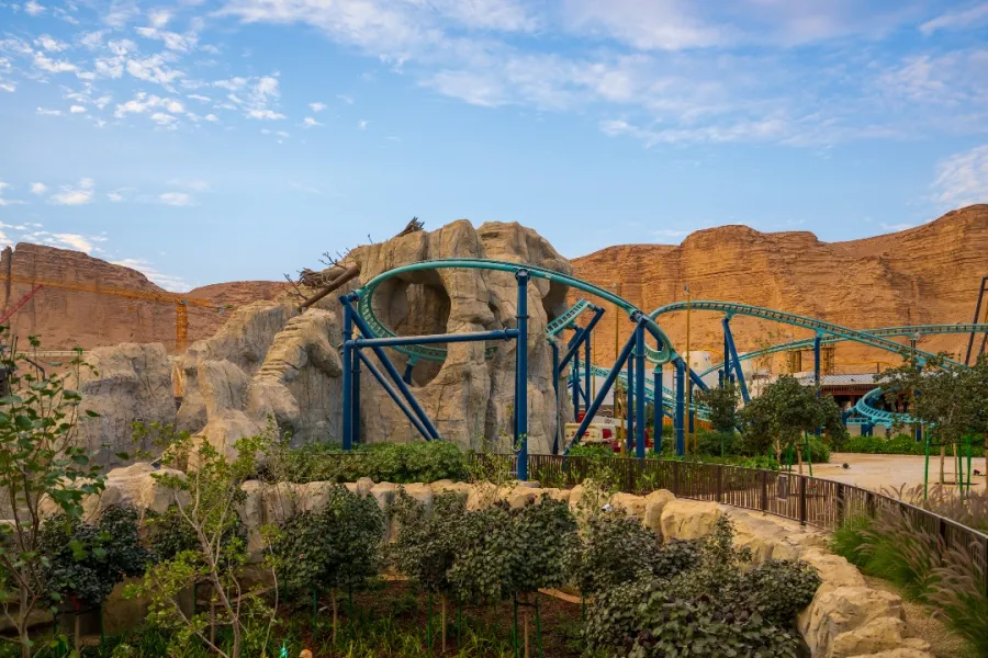 Six Flags مدينة القدية