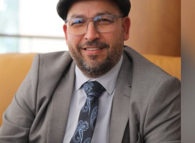 عادل اقليعي