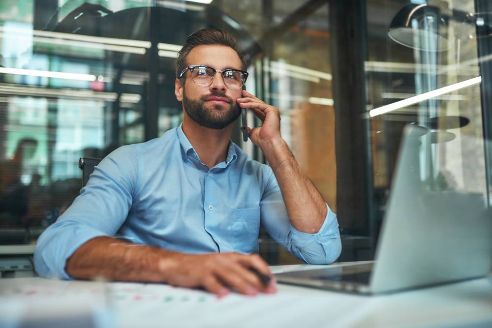 إنهاء أعمالك أثناء السفر