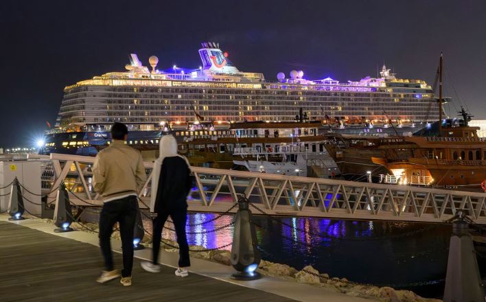 سفينة سياحية