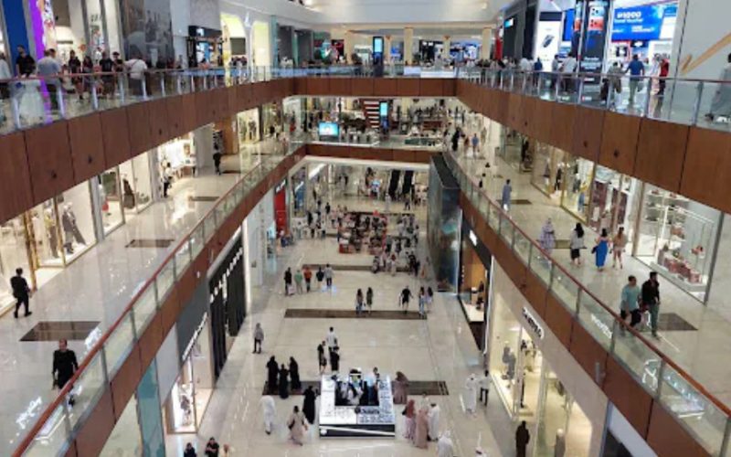خط الرياض – دبي يفقد أكثر من 100 ألف مقعد ويغادر قائمة أكثر 10 مسارات ازدحاماً